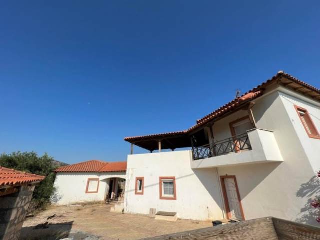 (For Sale) Residential Detached house || Irakleio/Chersonisos - 388 Sq.m, 6 Bedrooms, 550.000€ 